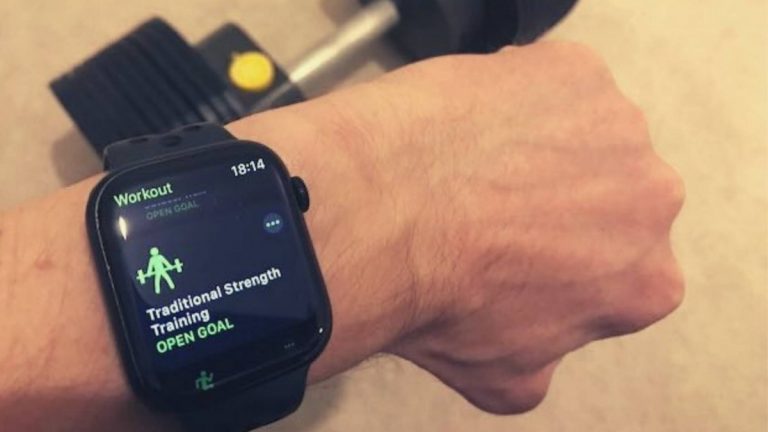 How To Track Strength Training On Apple Watch